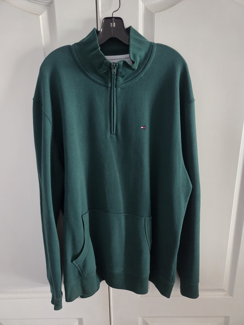 Tommy Hilfiger Men’s Deep Green Quarter-Zip Sweatshirt